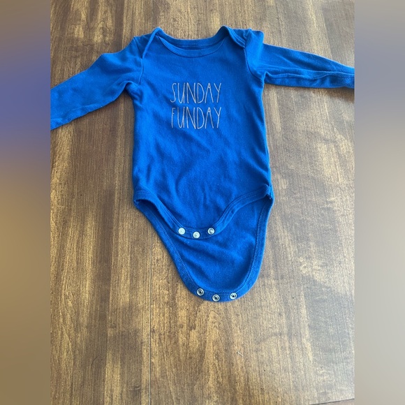 Rae Dunn Baby 'Sunday Funday' Onesie with Brown Pants 6-9 Months - Picture 3 of 5